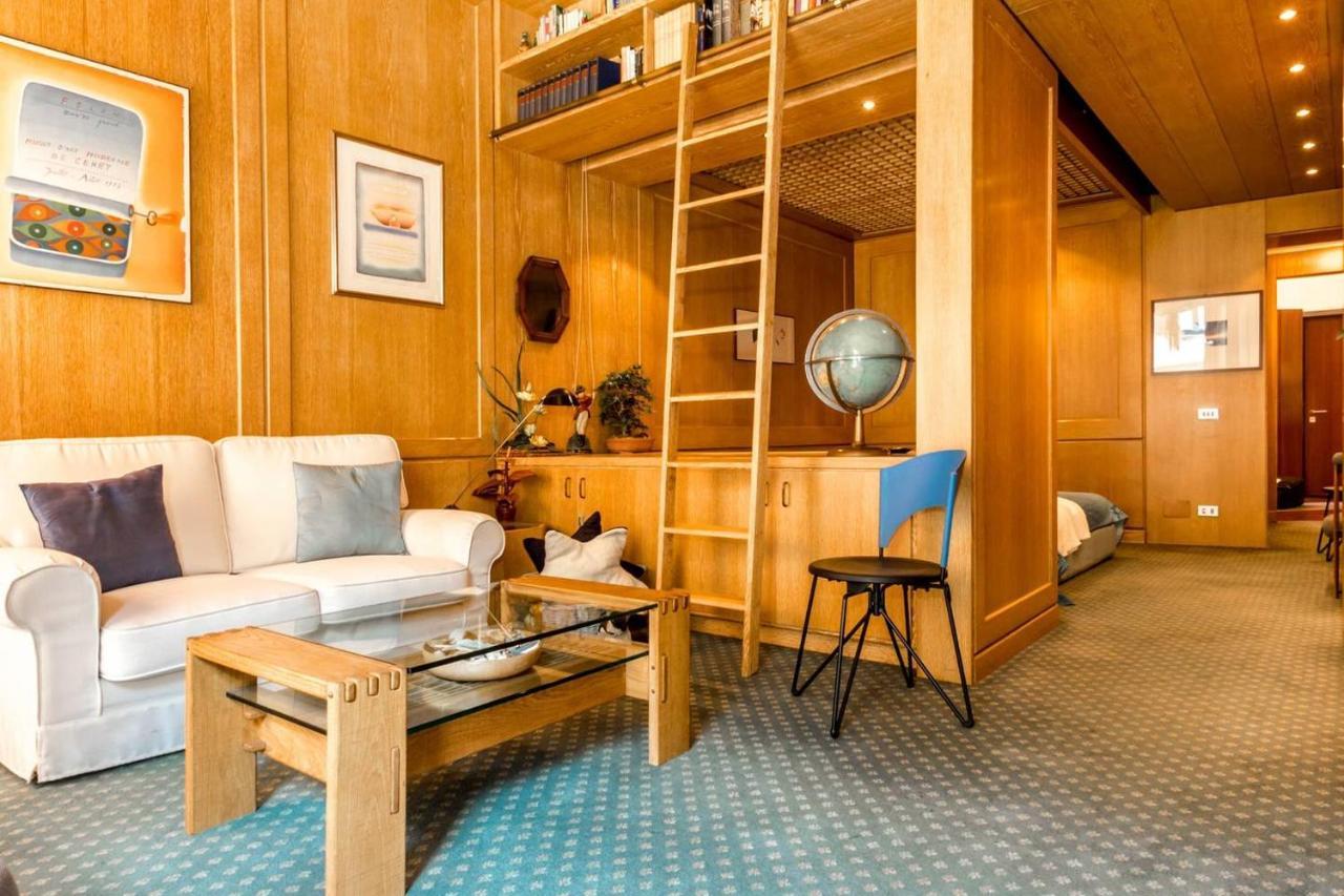 Joivy Charming Apt With Terrace In The Very Heart Of Milan Exterior photo